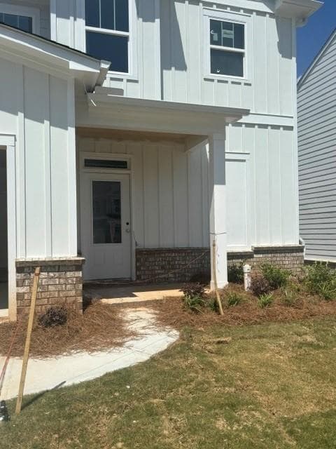 4 bedroom, 3 bathroom, 2,116 sq ft single family residence under contract at 3342 Wild Clary (Lot 66) Court, Buford, GA 30519 — photo 3