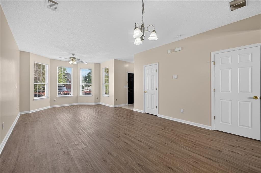 3 bedroom, 3 bathroom townhouse for rent at 1471 Riverrock Trail, Riverdale, GA 30296 for $1,800 a month — photo 9