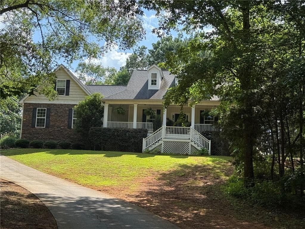 3 bedroom, 2 bathroom, 1,935 sq ft single family residence for sale at 1130 Irish Hill Drive, Concord, GA 30206