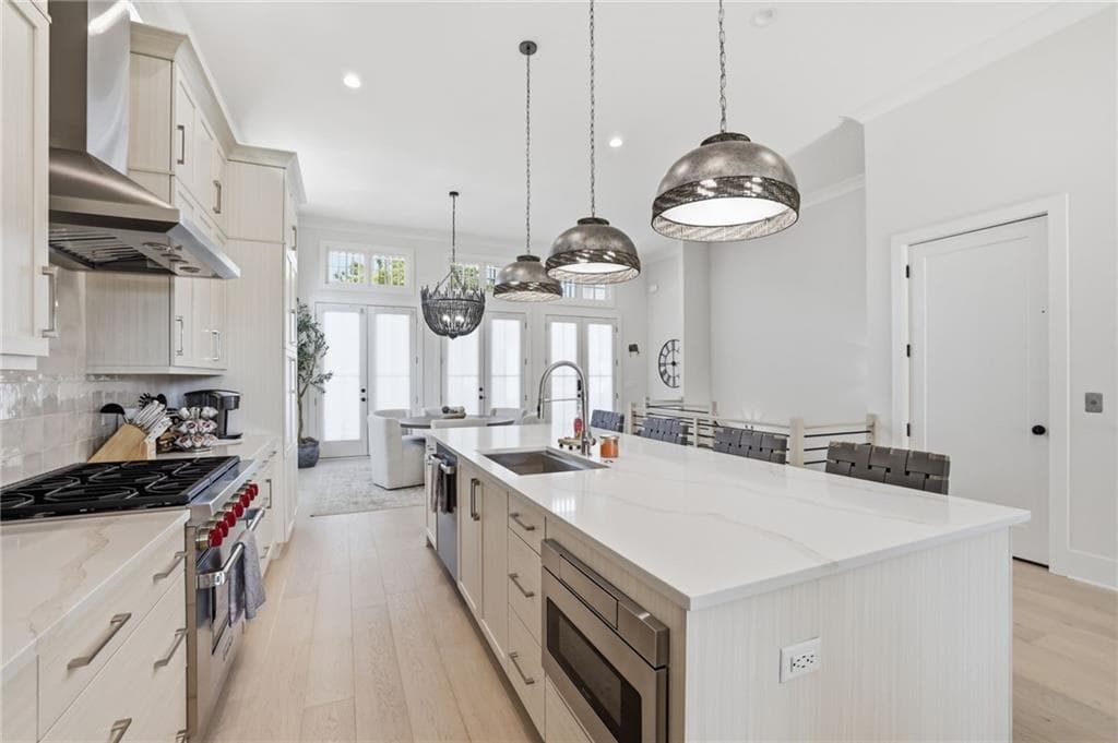3 bedroom, 4 bathroom, 2,660 sq ft townhouse for sale at 2013 Parkstead Lane, Milton, GA 30004 — photo 5
