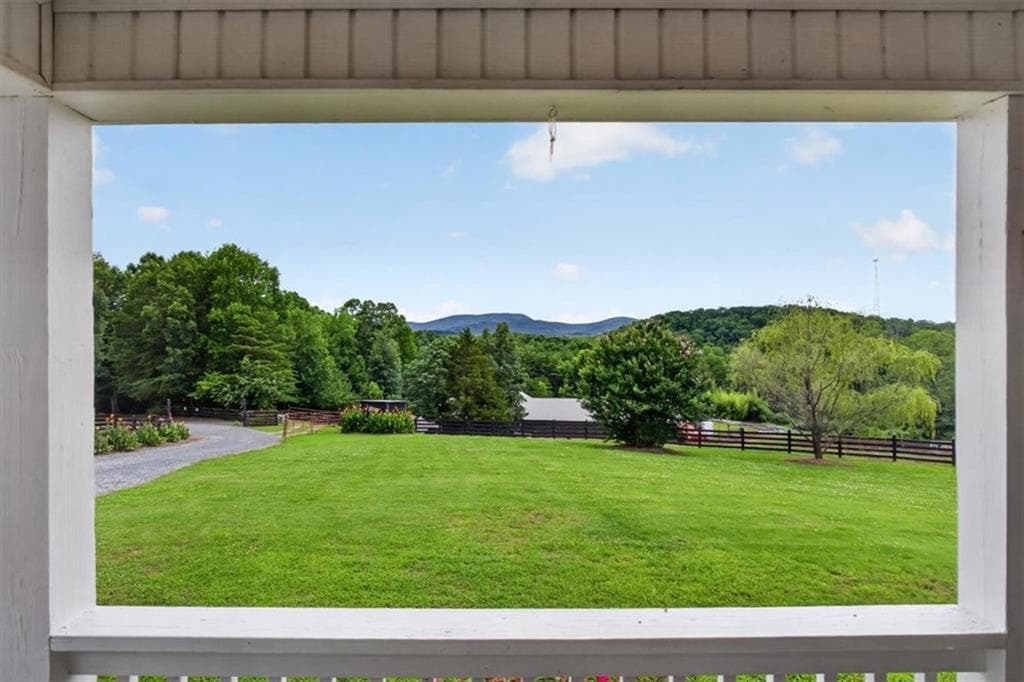 3 bedroom, 2 bathroom, 1,920 sq ft single family residence for sale at 290 Knucklesville Road, Rydal, GA 30171 — photo 9