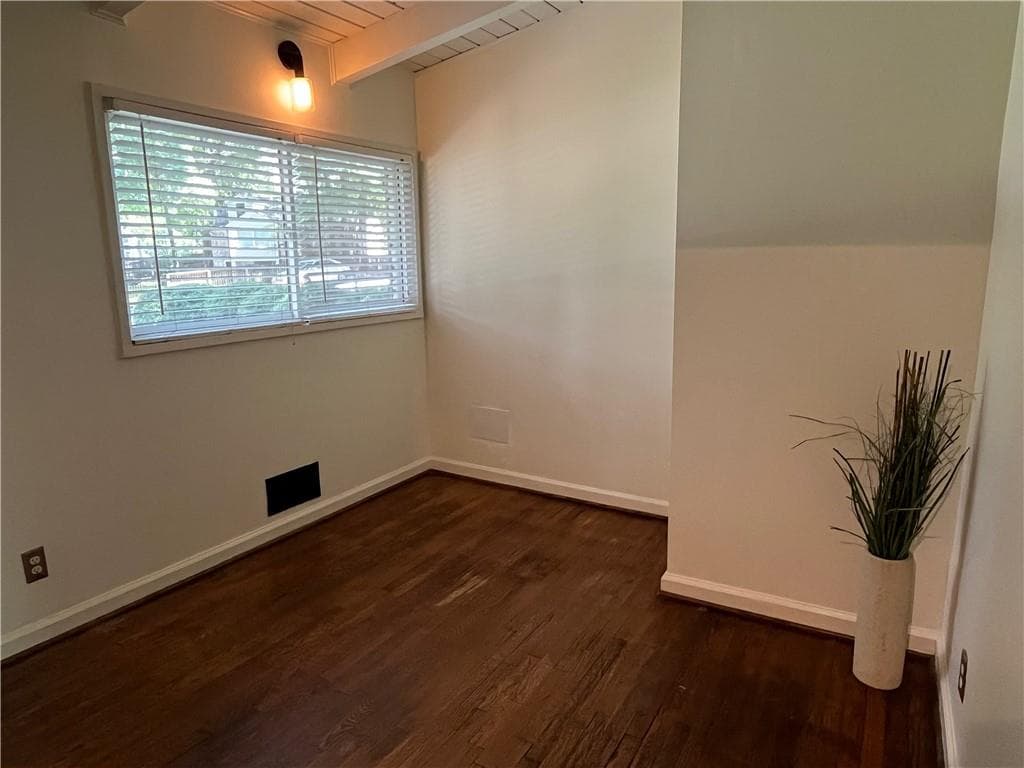 2 bedroom, 2 bathroom, 1,065 sq ft duplex for rent at 1945 Dellwood Drive B, Atlanta, GA 30309 for $2,300 a month — photo 9