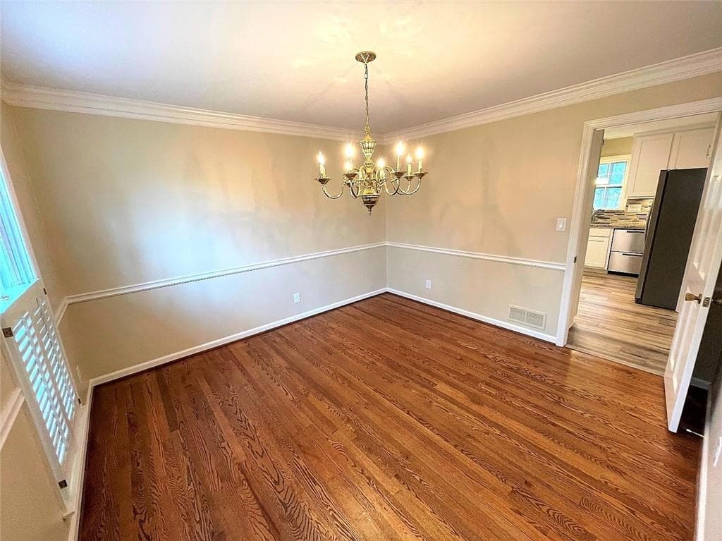 4 bedroom, 3 bathroom, 2,360 sq ft single family residence for rent at 1150 Falstaff Drive, Roswell, GA 30076 for $3,600 a month — photo 7