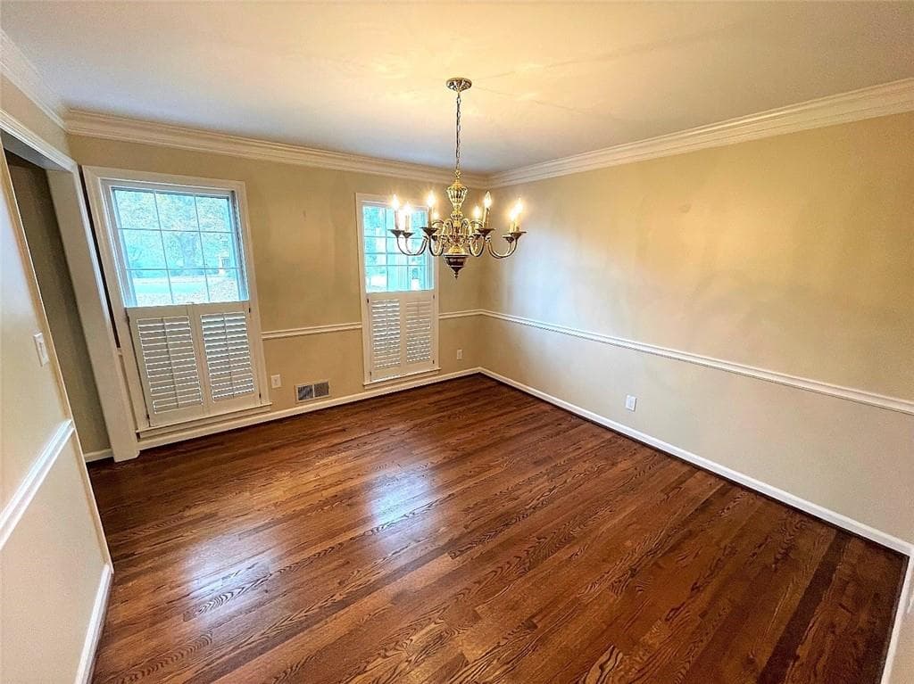 4 bedroom, 3 bathroom, 2,360 sq ft single family residence for rent at 1150 Falstaff Drive, Roswell, GA 30076 for $3,600 a month — photo 8