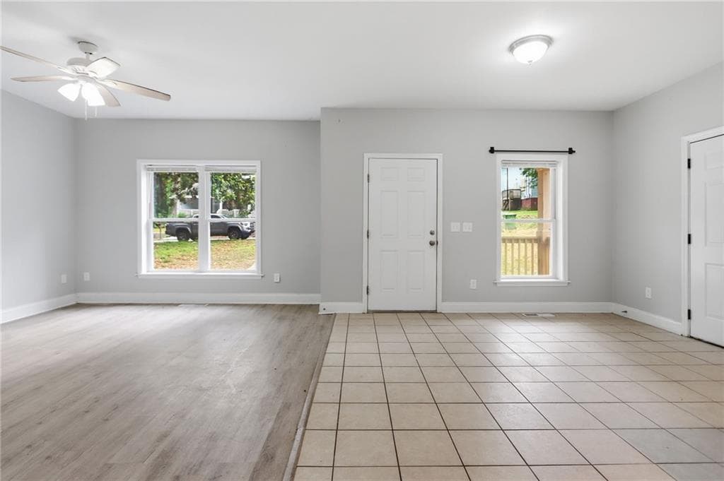 4 bedroom, 3 bathroom, 1,607 sq ft single family residence for sale at 562 Woodlawn Avenue, Atlanta, GA 30318 — photo 9