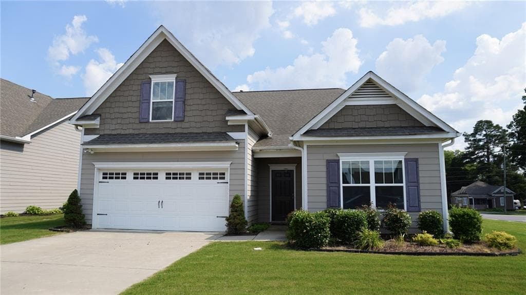 4 bedroom, 3 bathroom, 2,175 sq ft single family residence for sale at 39 Stadelman Court, Cartersville, GA 30120 — photo 2