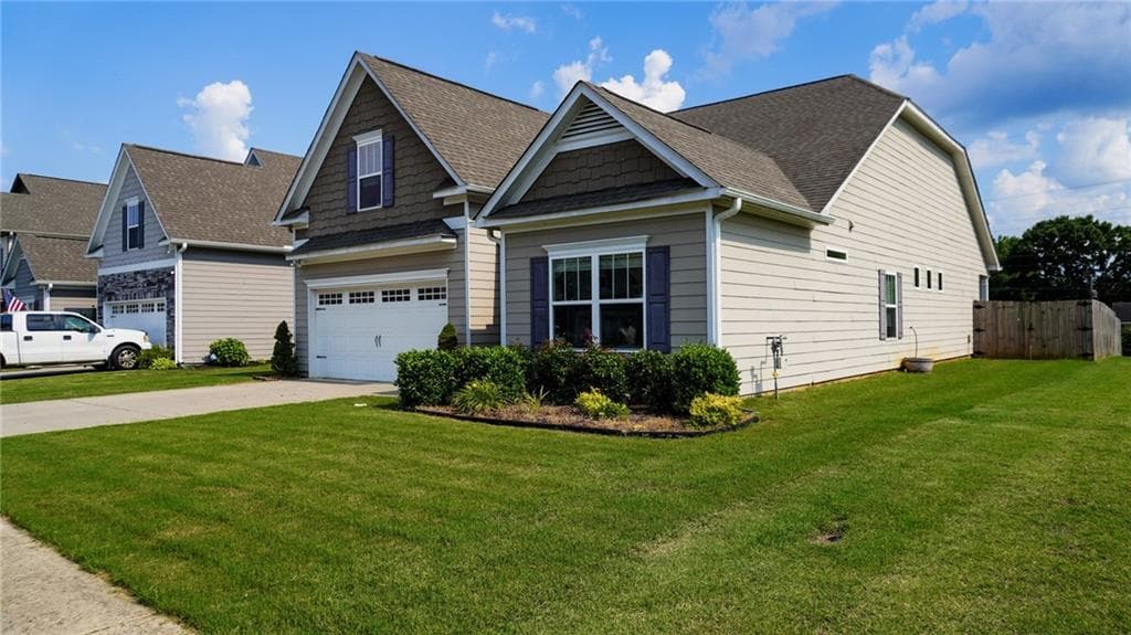 4 bedroom, 3 bathroom, 2,175 sq ft single family residence for sale at 39 Stadelman Court, Cartersville, GA 30120 — photo 3
