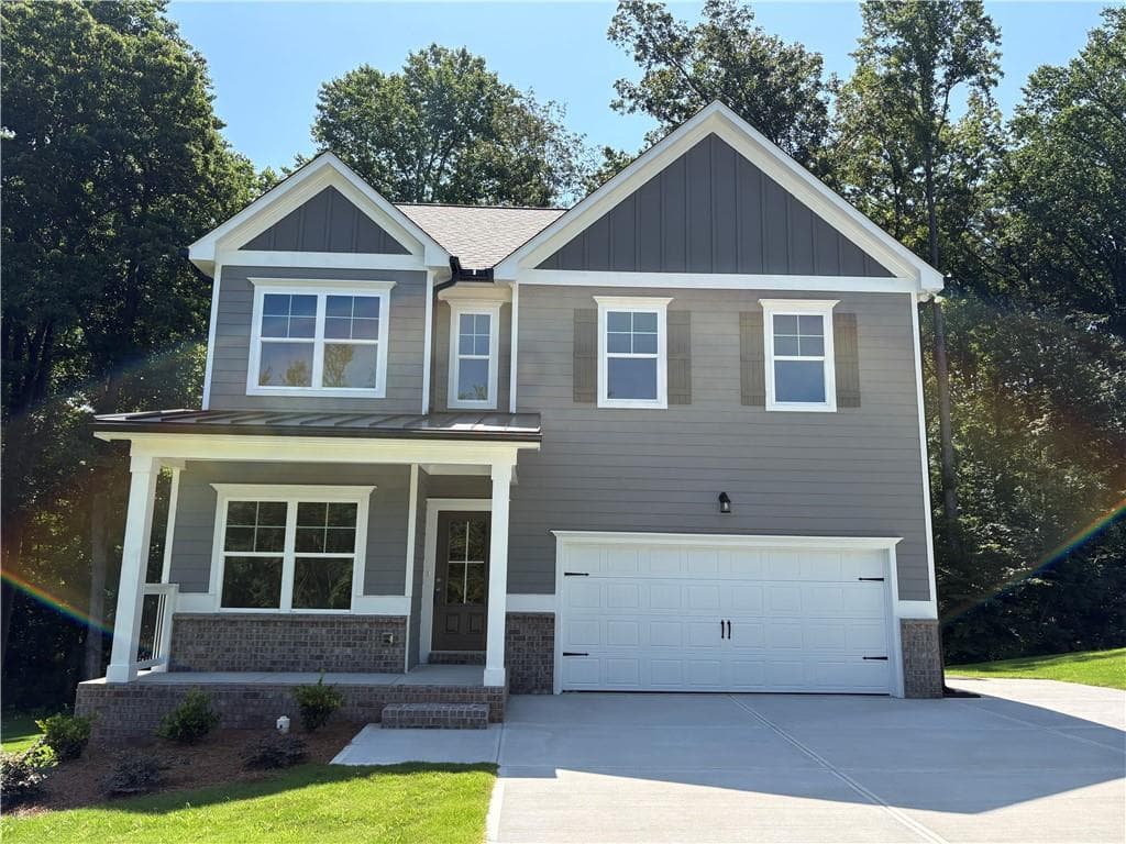 4 bedroom, 3 bathroom, 1,900 sq ft single family residence under contract at 130 Mountain Creek Lane, Maysville, GA 30558
