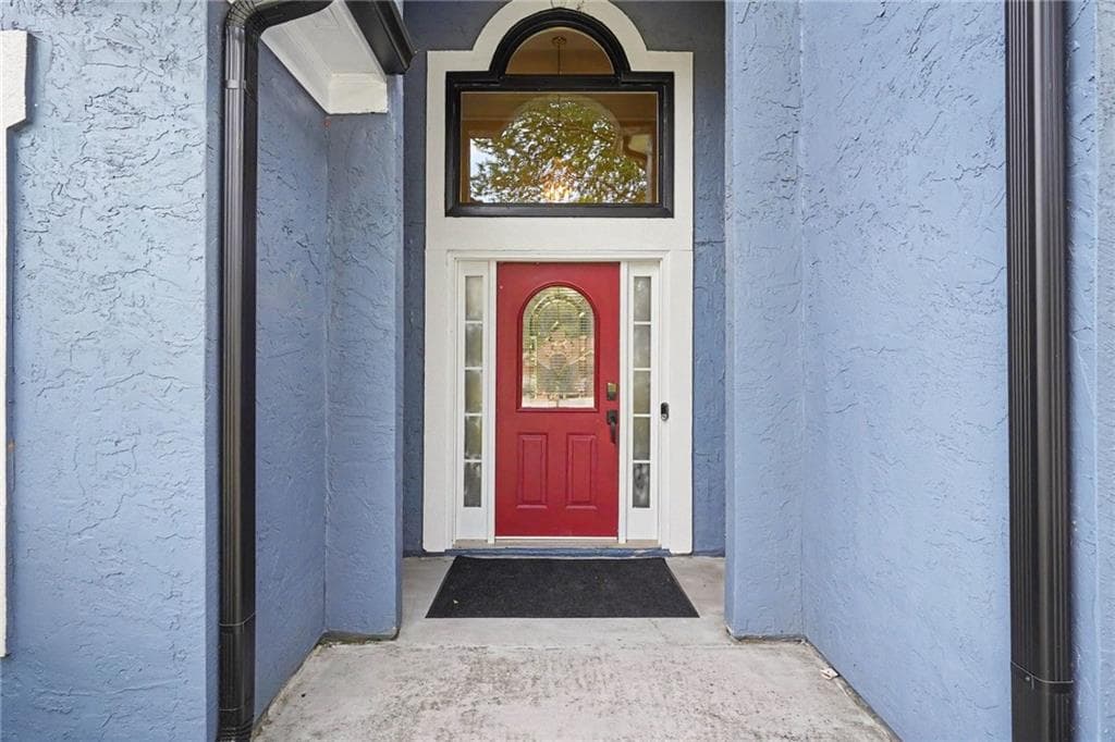 3 bedroom, 2 bathroom, 1,952 sq ft single family residence under contract at 55 Wisteria Circle, Covington, GA 30016 — photo 3