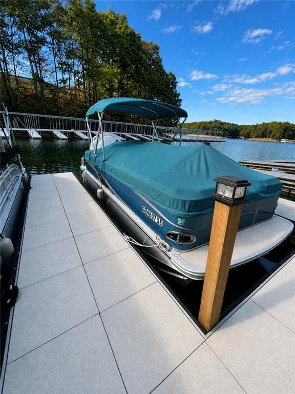 4 bedroom, 5 bathroom, 4,399 sq ft single family residence for sale at 26 Sourwood Circle, Dawsonville, GA 30534 — photo 2