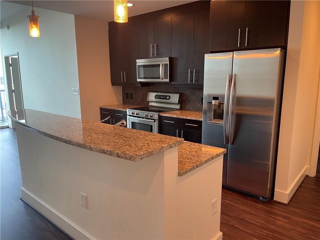 1 bedroom, 1 bathroom, 864 sq ft condominium for rent at 1080 Peachtree Street 2015, Atlanta, GA 30309 for $2,400 a month — photo 5