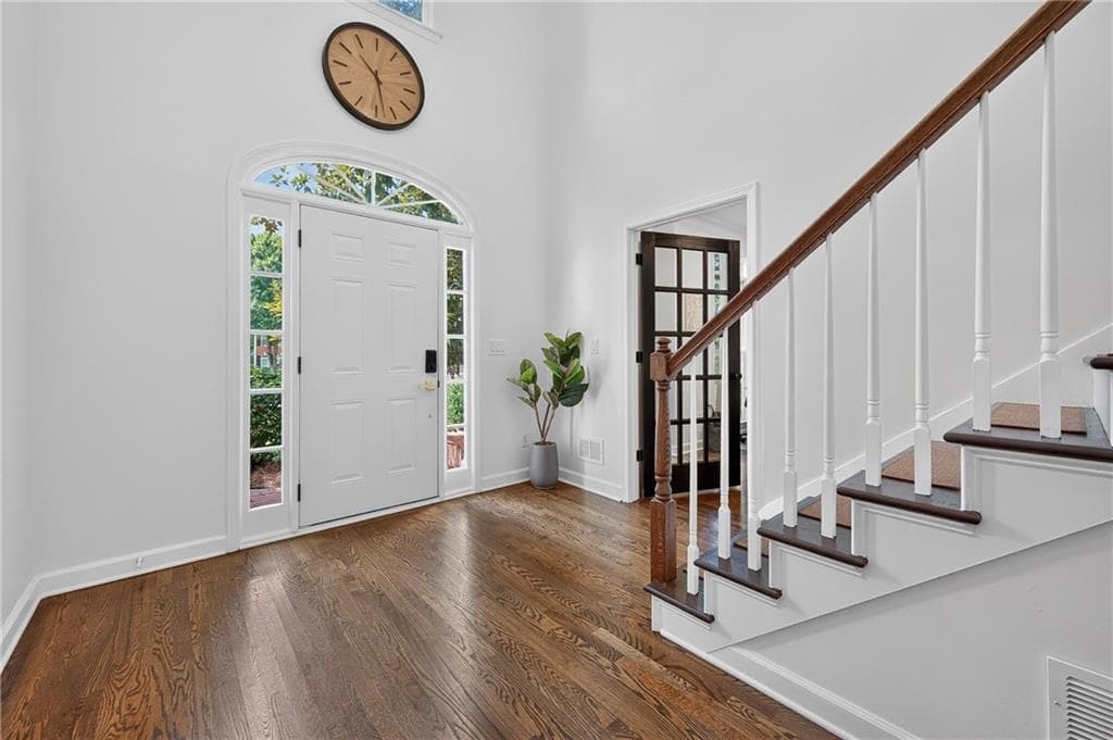 5 bedroom, 4 bathroom, 2,793 sq ft single family residence for sale at 715 Brafferton Way, Johns Creek, GA 30005 — photo 5