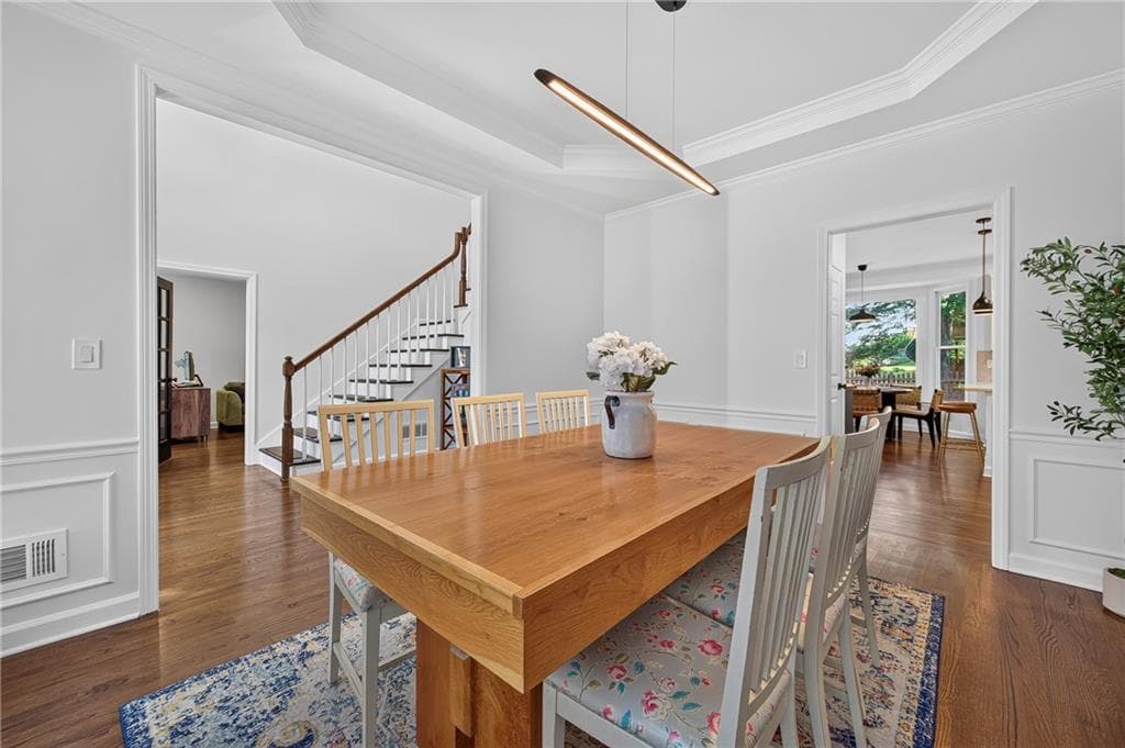 5 bedroom, 4 bathroom, 2,793 sq ft single family residence for sale at 715 Brafferton Way, Johns Creek, GA 30005 — photo 10