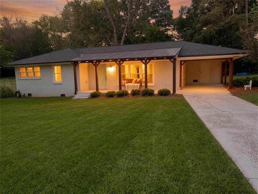 3 bedroom, 2 bathroom, 1,267 sq ft single family residence for sale at 3 Davis Street, Cartersville, GA 30120 — photo 2