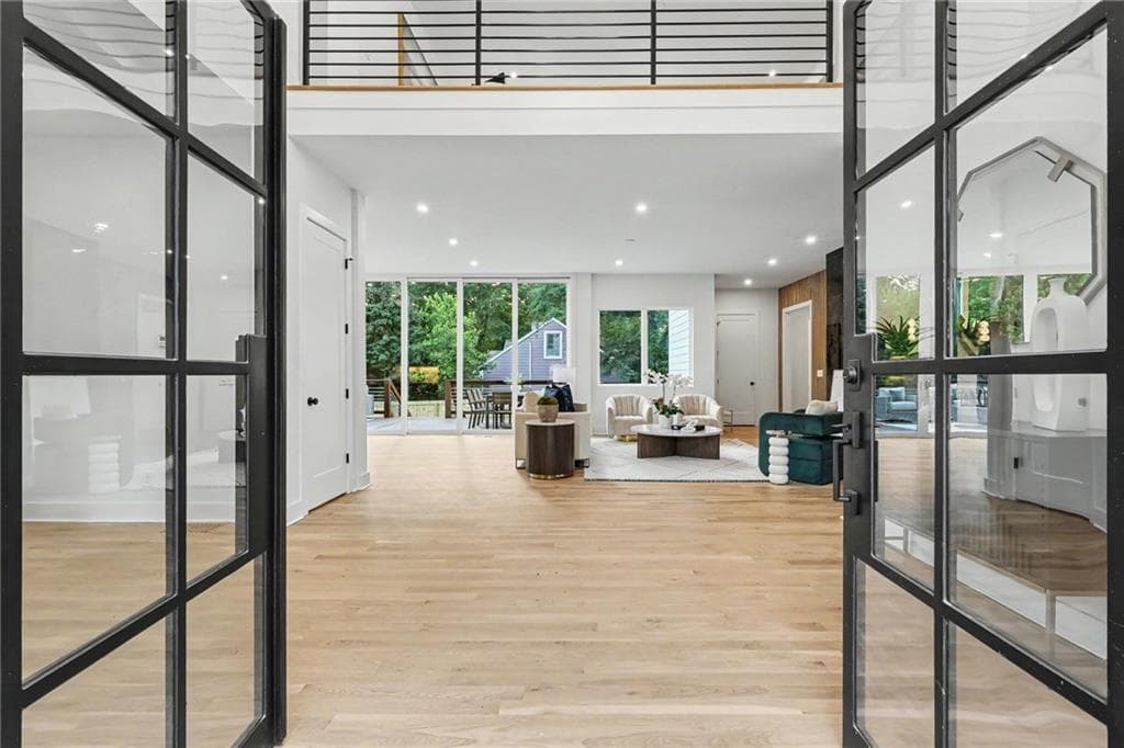 6 bedroom, 4 bathroom, 7,587 sq ft single family residence for sale at 1242 Brook Forest Drive, Atlanta, GA 30324 — photo 4
