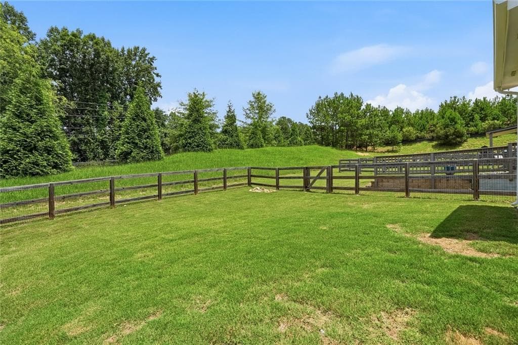 4 bedroom, 3 bathroom, 2,078 sq ft single family residence for sale at 6464 Crosscreek Lane, Flowery Branch, GA 30542 — photo 5