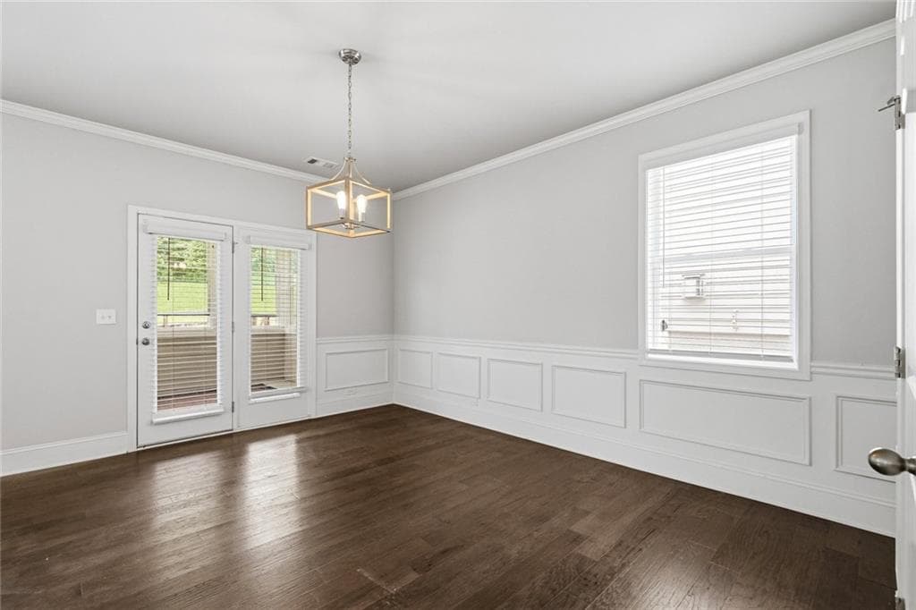 4 bedroom, 3 bathroom, 2,078 sq ft single family residence for sale at 6464 Crosscreek Lane, Flowery Branch, GA 30542 — photo 9