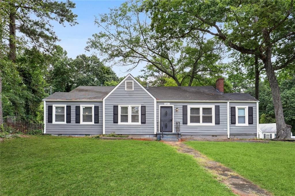 3 bedroom, 2 bathroom, 1,393 sq ft single family residence for rent at 1641 Sandtown Road, Atlanta, GA 30311 for $1,800 a month — photo 1 of 22