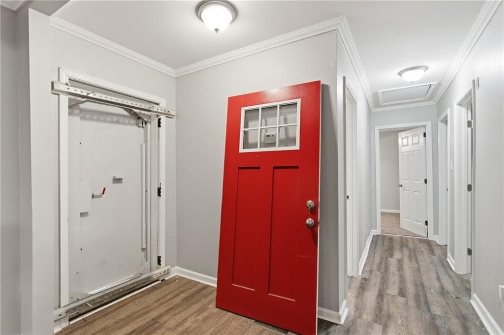 3 bedroom, 2 bathroom, 1,097 sq ft single family residence for sale at 1380 Margarette Drive, Decatur, GA 30035 — photo 9