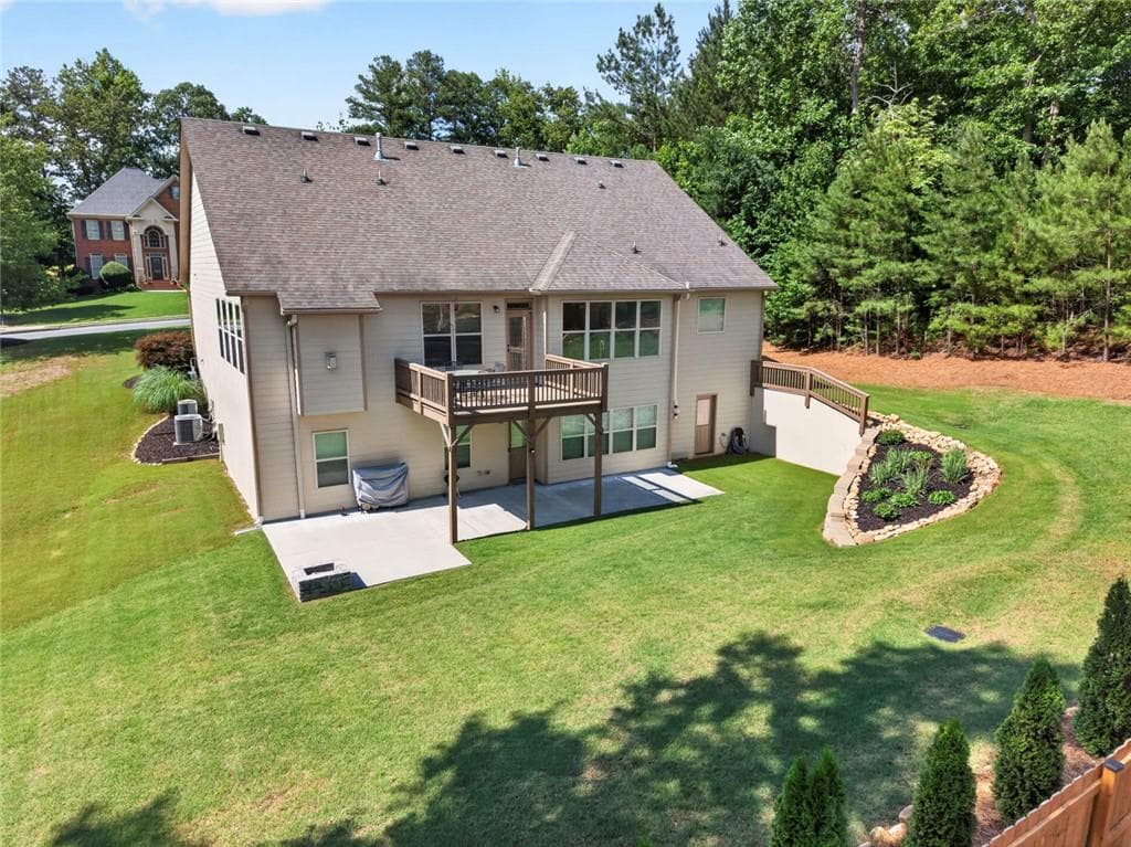 3 bedroom, 4 bathroom, 4,839 sq ft single family residence for sale at 1875 Alcovy Trails Drive, Dacula, GA 30019 — photo 3