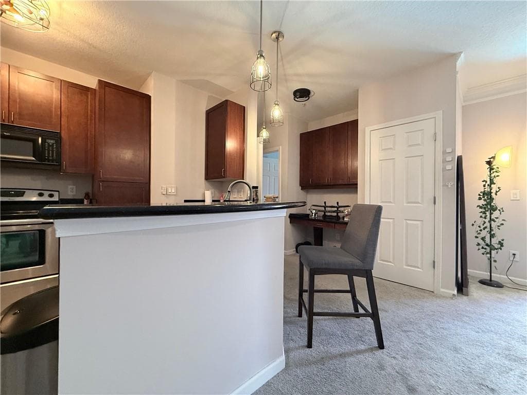 1 bedroom, 1 bathroom, 884 sq ft condominium for sale at 400 17th Street 1212, Atlanta, GA 30363 — photo 7