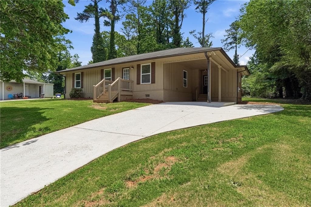3 bedroom, 2 bathroom, 1,236 sq ft single family residence sold at 2269 Lakewood Drive, Kennesaw, GA 30152