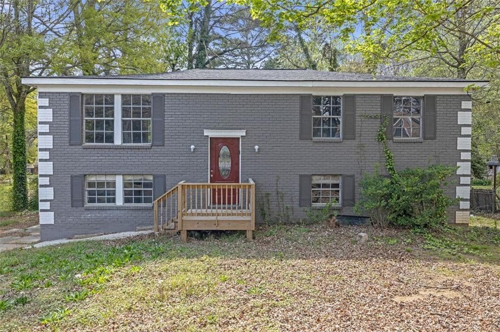 4 bedroom, 2 bathroom, 1,800 sq ft single family residence for sale at 149 ROY HUIE Road, Riverdale, GA 30274 — photo 3