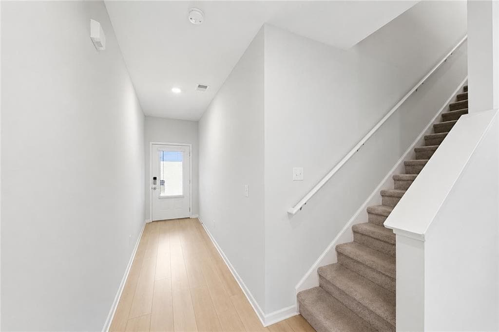 3 bedroom, 3 bathroom, 1,760 sq ft townhouse for rent at 4526 Fillmore Trail, Austell, GA 30106 for $2,400 a month — photo 3