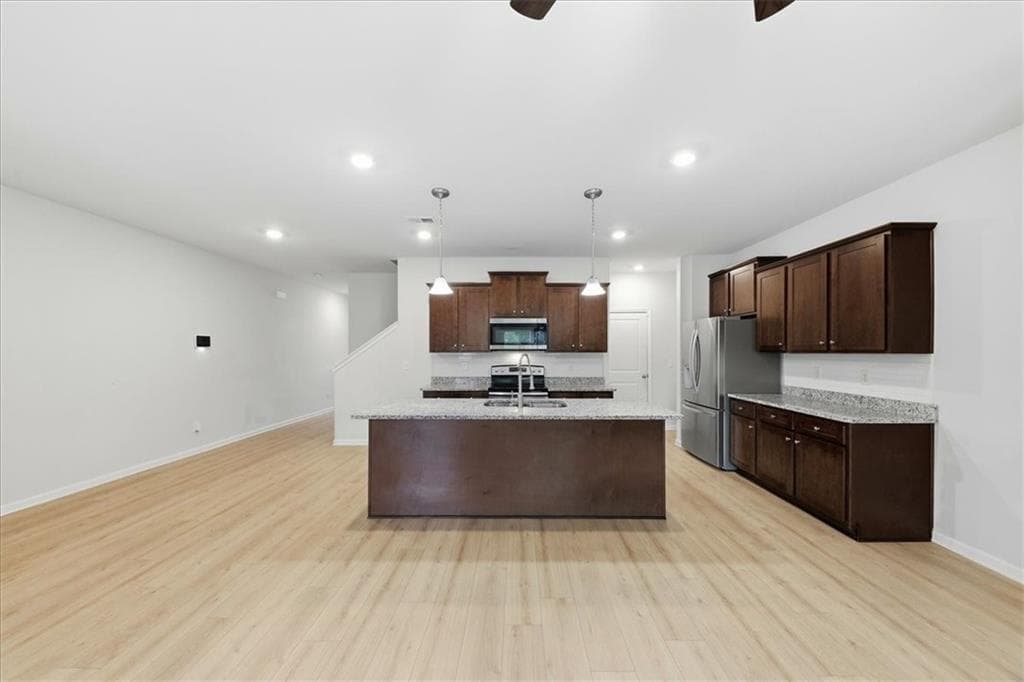 3 bedroom, 3 bathroom, 1,760 sq ft townhouse for rent at 4526 Fillmore Trail, Austell, GA 30106 for $2,400 a month — photo 5