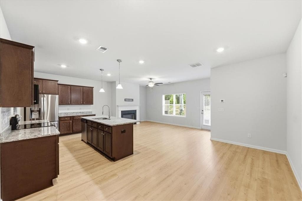 3 bedroom, 3 bathroom, 1,760 sq ft townhouse for rent at 4526 Fillmore Trail, Austell, GA 30106 for $2,400 a month — photo 9