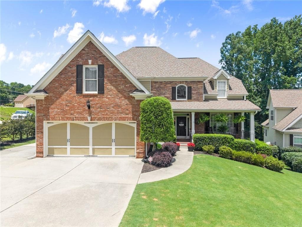 4 bedroom, 5 bathroom, 3,345 sq ft single family residence for sale at 2315 Council Lane, Buford, GA 30519 — photo 3