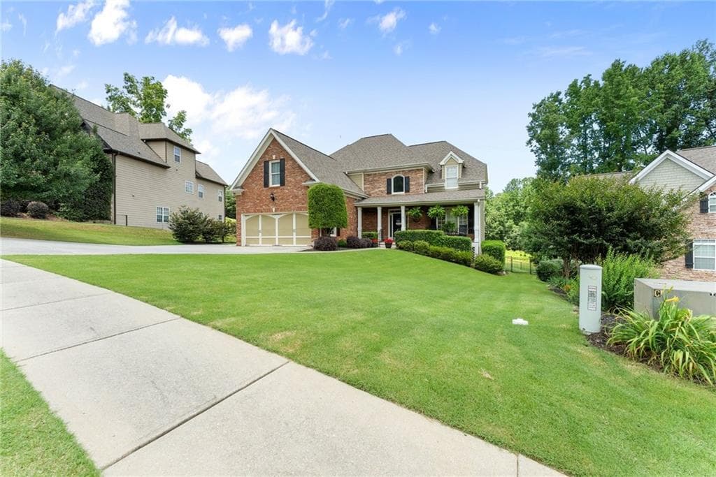 4 bedroom, 5 bathroom, 3,345 sq ft single family residence for sale at 2315 Council Lane, Buford, GA 30519 — photo 2