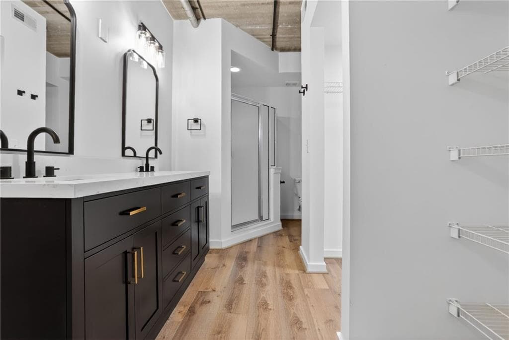 1 bedroom, 1 bathroom, 775 sq ft condominium under contract at 800 Peachtree Street 1020, Atlanta, GA 30308 — photo 5