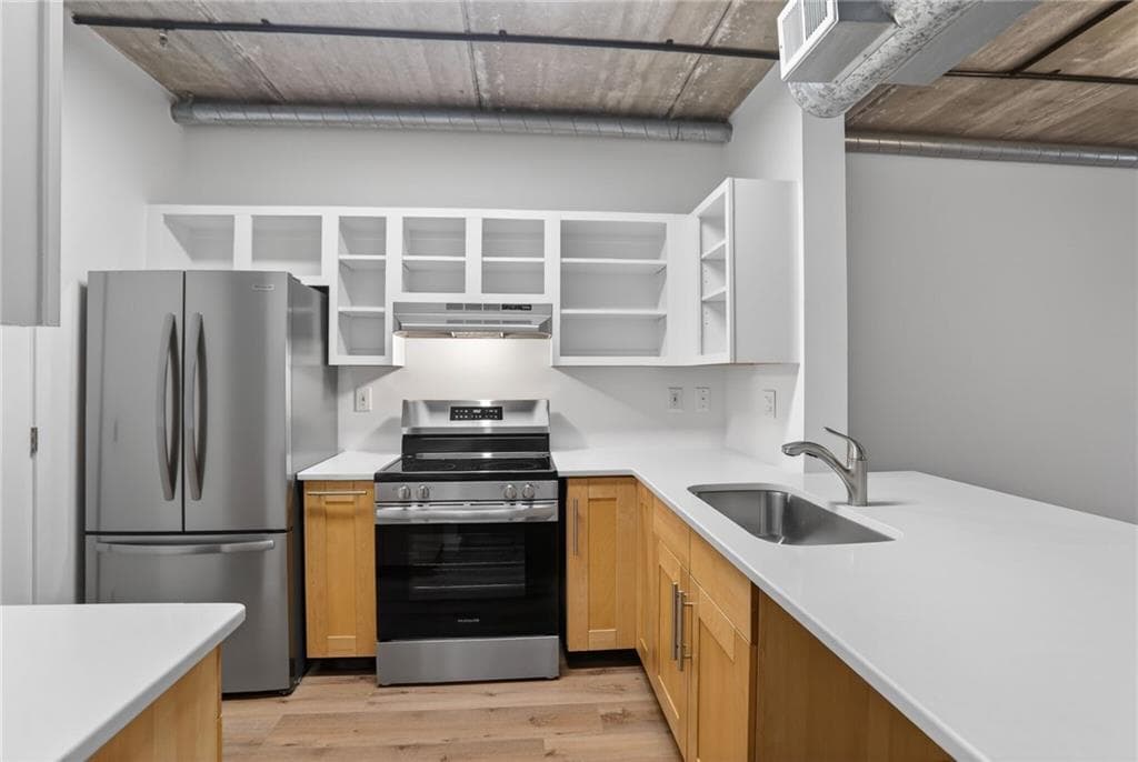 1 bedroom, 1 bathroom, 775 sq ft condominium under contract at 800 Peachtree Street 1020, Atlanta, GA 30308 — photo 7