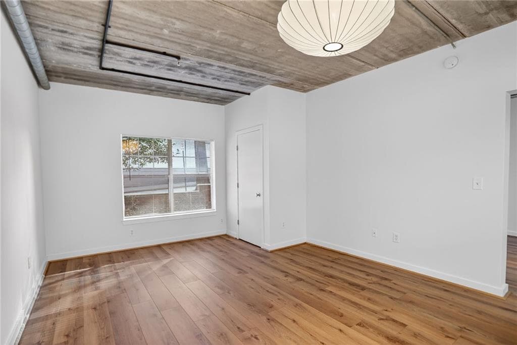 1 bedroom, 1 bathroom, 775 sq ft condominium under contract at 800 Peachtree Street 1020, Atlanta, GA 30308 — photo 10