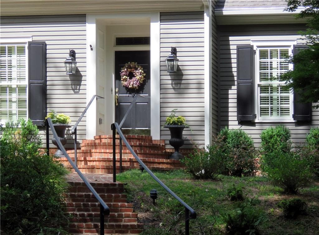 3 bedroom, 5 bathroom, 3,768 sq ft single family residence for sale at 4464 Woodland Brook Drive, Atlanta, GA 30339 — photo 5