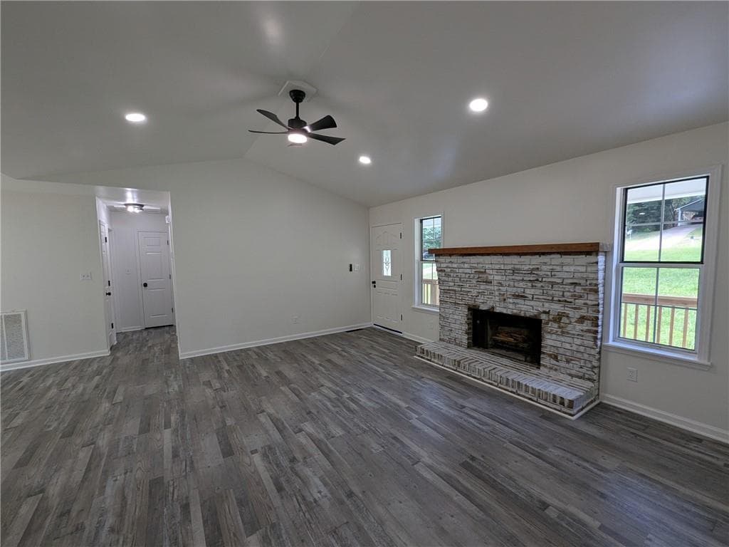3 bedroom, 2 bathroom, 1,344 sq ft single family residence for sale at 5019 Bird Road, Gainesville, GA 30506 — photo 5