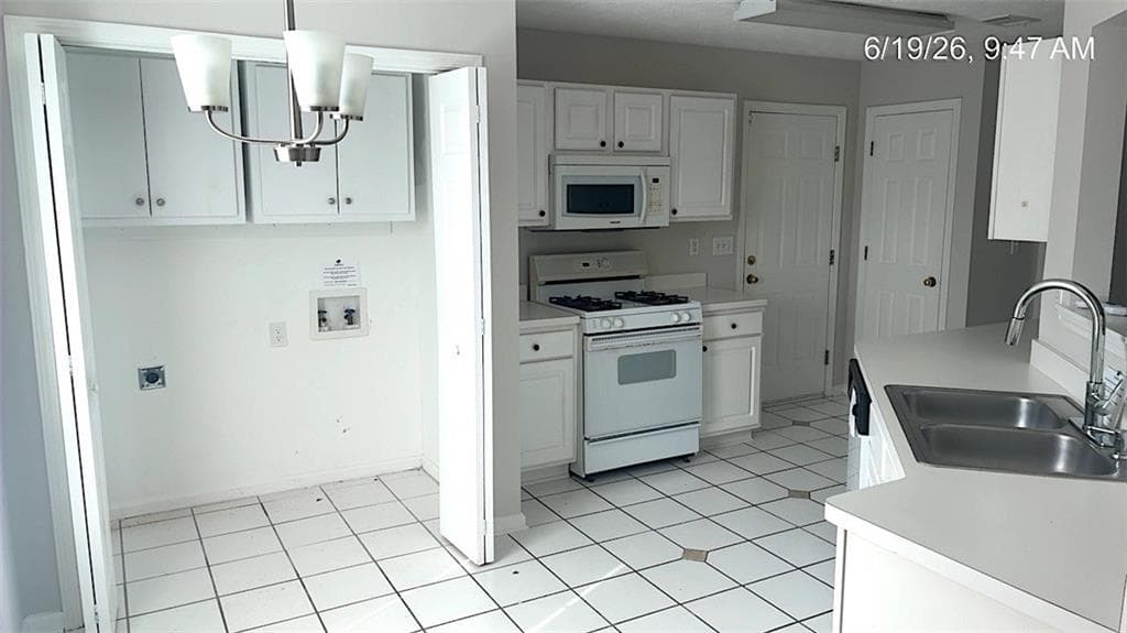 3 bedroom, 2 bathroom, 1,368 sq ft single family residence for sale at 248 Brannans Walk, Mcdonough, GA 30253 — photo 6