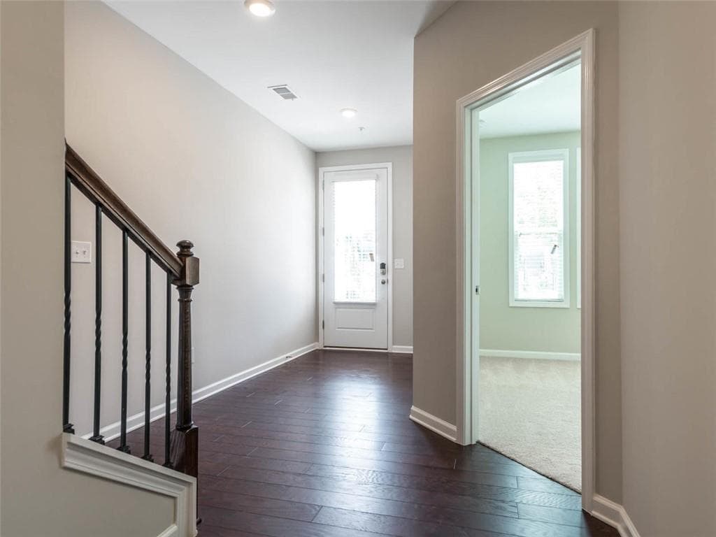 3 bedroom, 4 bathroom, 2,018 sq ft townhouse for rent at 503 Headwind Way, Alpharetta, GA 30005 for $3,500 a month — photo 5