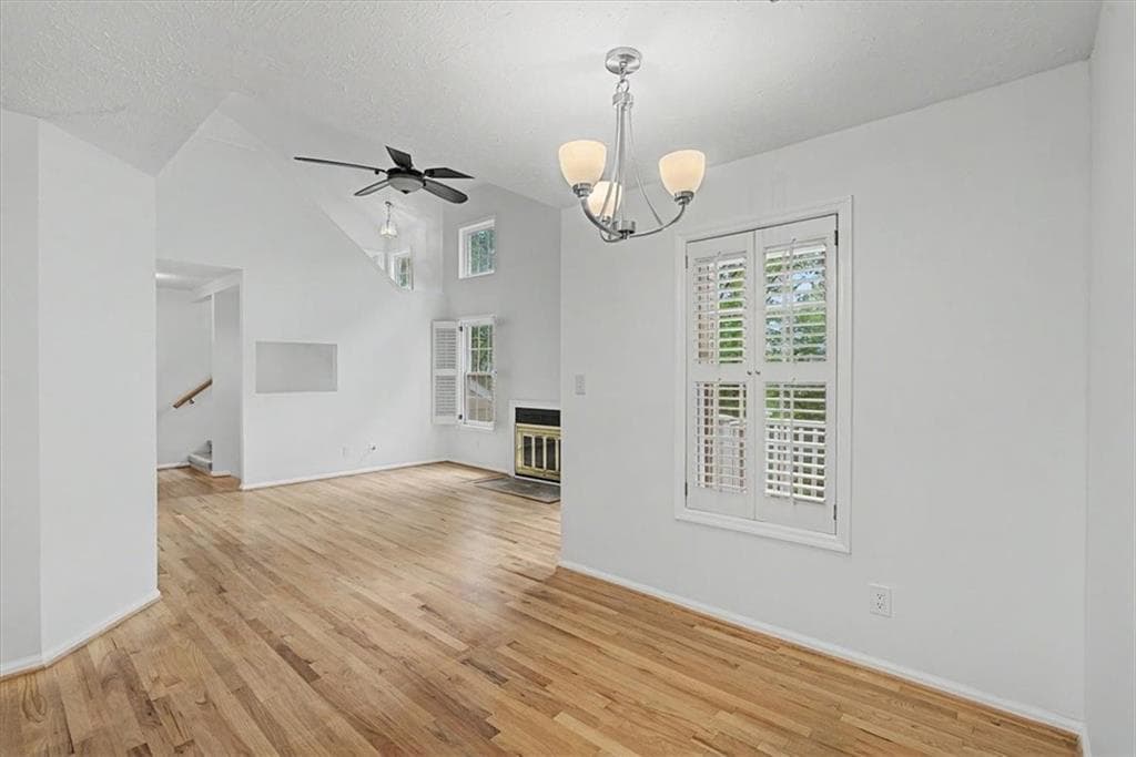 3 bedroom, 3 bathroom, 1,314 sq ft condominium under contract at 2034 River Heights Walk, Marietta, GA 30067 — photo 6