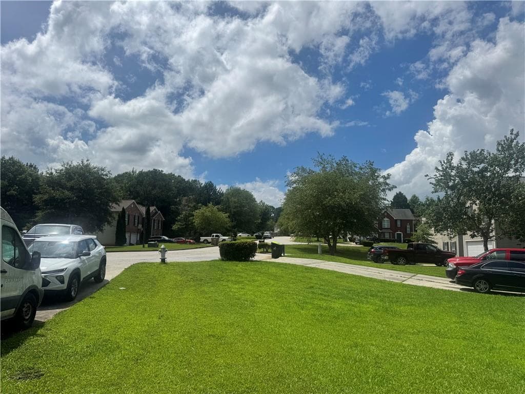 4 bedroom, 3 bathroom, 2,828 sq ft single family residence for sale at 158 Claxton Court, Jonesboro, GA 30238 — photo 6