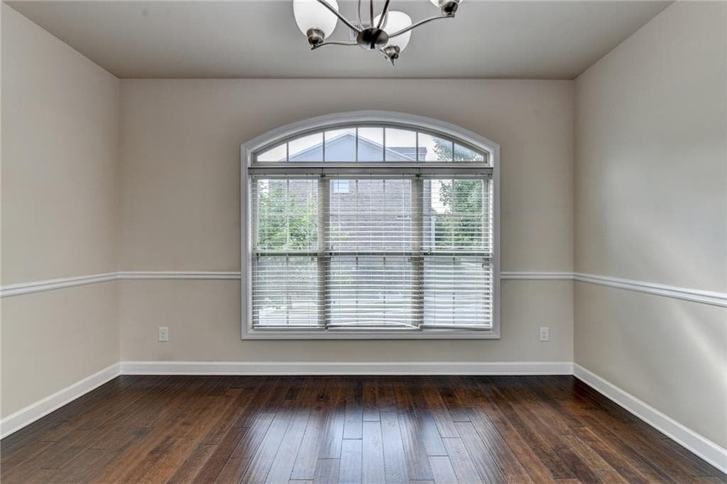 3 bedroom, 4 bathroom, 1,980 sq ft townhouse for rent at 4307 Tacoma Trace, Suwanee, GA 30024 for $3,100 a month — photo 5