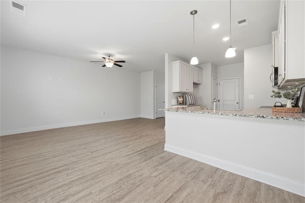3 bedroom, 3 bathroom, 1,636 sq ft townhouse for sale at 11248 Benton Loop, Covington, GA 30014 — photo 10