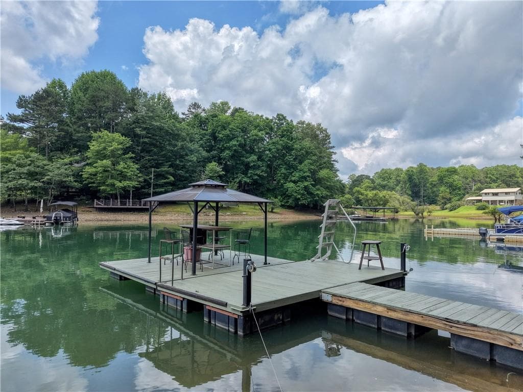 4 bedroom, 3 bathroom, 4,877 sq ft single family residence for sale at 92 Notla Vista I, Blairsville, GA 30512 — photo 7