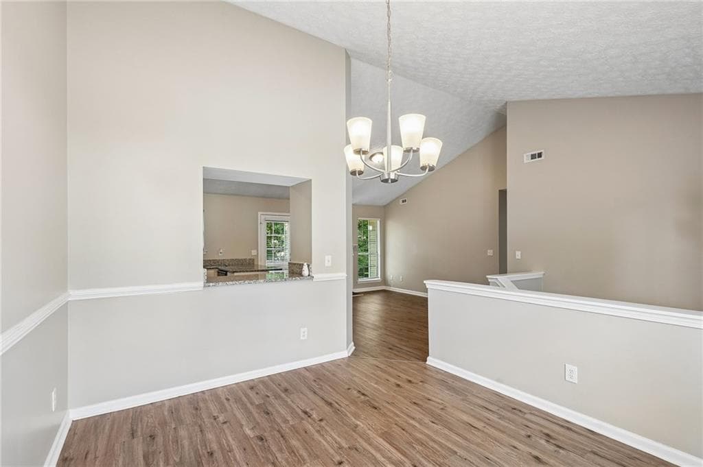 3 bedroom, 3 bathroom, 1,862 sq ft single family residence under contract at 403 Edgewood Drive, Mcdonough, GA 30253 — photo 7