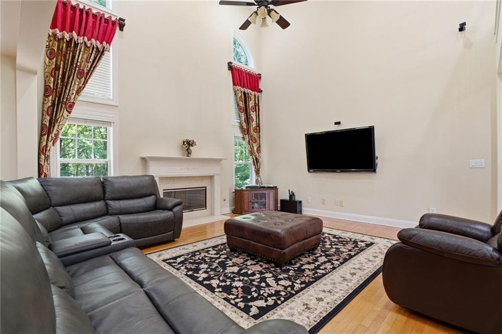 6 bedroom, 5 bathroom, 5,456 sq ft single family residence for sale at 4470 Sandalwood Way, Cumming, GA 30041 — photo 8