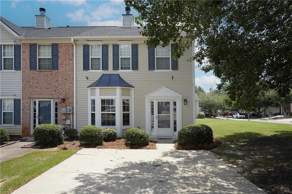2 bedroom, 3 bathroom, 1,440 sq ft townhouse for sale at 249 Timber Gate Drive, Lawrenceville, GA 30045 — photo 2