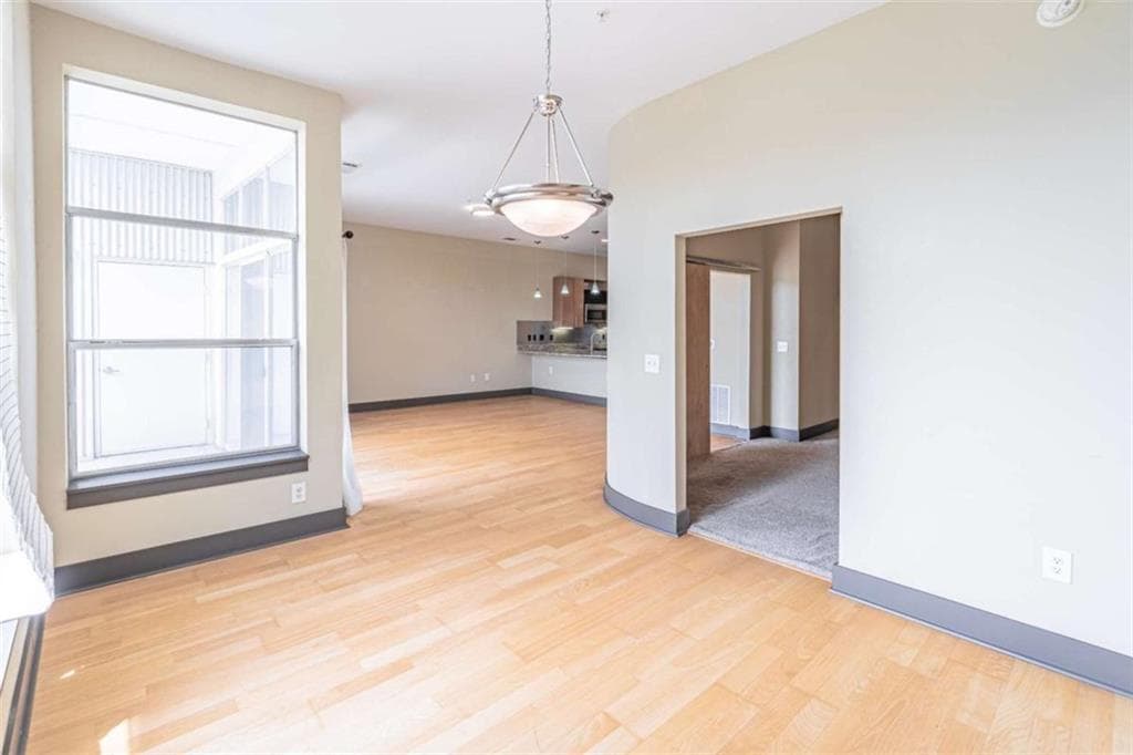1 bedroom, 1 bathroom, 912 sq ft condominium for sale at 2630 Talley Street 307, Decatur, GA 30030 — photo 10