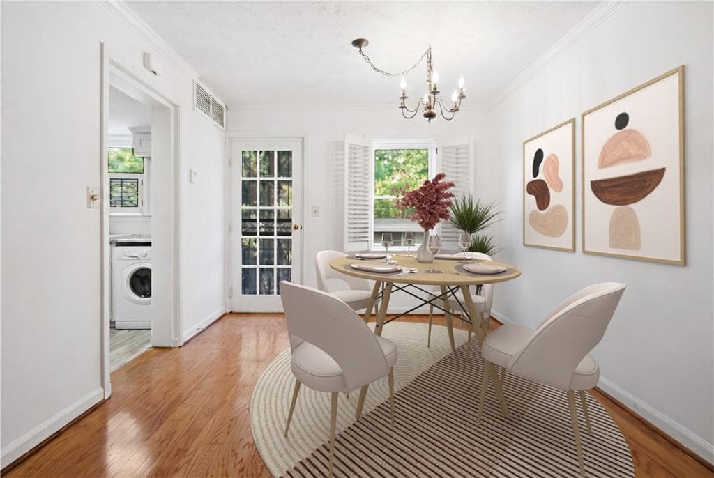 2 bedroom, 2 bathroom, 1,102 sq ft condominium for sale at 276 Lakemoore Drive C, Atlanta, GA 30342 — photo 4