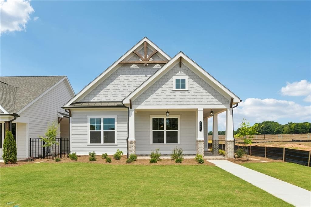 3 bedroom, 2 bathroom, 1,961 sq ft single family residence for sale at 1028 Eastman Court, Hoschton, GA 30548